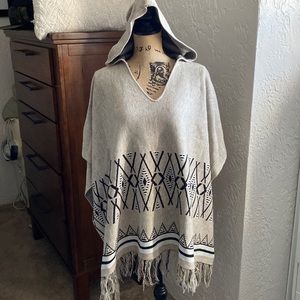 Hooded poncho